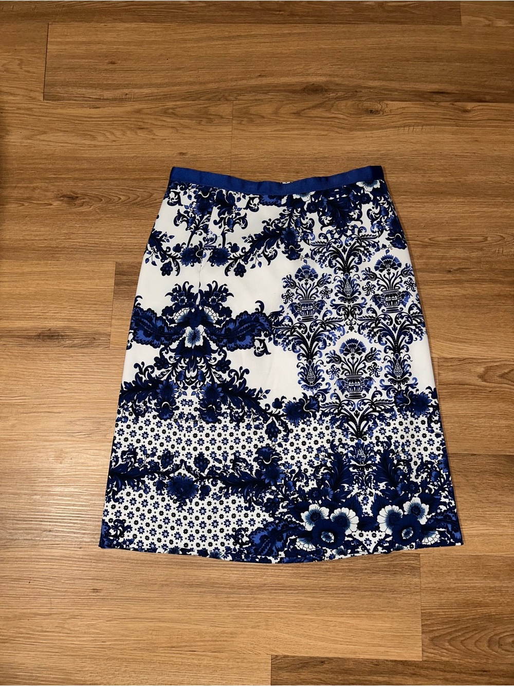 Blue White Floral Damask Pencil Skirt Women’s Size 4